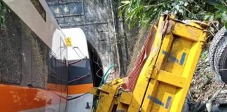 തായ് വാനിലെ ടണലിൽ ട്രെയിൻ പാളം തെറ്റി 36 പേർ മരിച്ചു