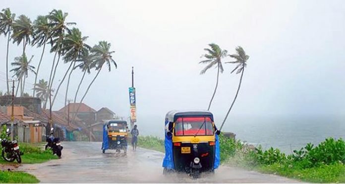 കേരളത്തിൽ ശക്തമായ മഴ തുടരും