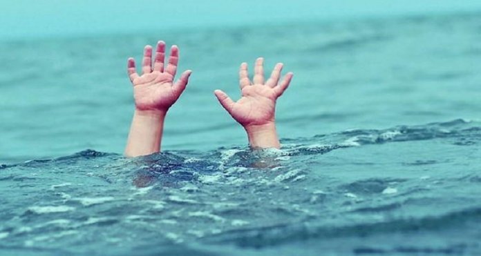 ഓമനപ്പുഴയിലെ പൊഴിയിൽ വീണ് സഹോദരങ്ങൾ മുങ്ങി മരിച്ചു