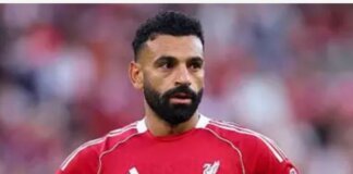 സലായുടെ വിമർശനങ്ങൾക്ക് പിന്നാലെ കണ്ണുതുറന്ന് യുവേഫ; സൂപ്പർ കപ്പ് വേദിയിൽ സമാധാന സന്ദേശ ബാനർ ഉയർന്നു