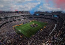 ടിക്കറ്റ് വിലകൾ ഉയരുന്നു; ഇത് ‘പ്രോൺ സാൻഡ്വിച്’ ലോകകപ്പാകുമോ എന്ന ചോദ്യം