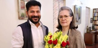 തെലങ്കാനയിൽ ക്രിസ്മസ് ആഘോഷിക്കാനാകുന്നത് സോണിയയുടെ ത്യാഗം കൊണ്ടെന്ന് രേവന്ത് റെഡ്ഡി; എതിര്പ്പുമായി ബിജെപി