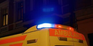 കണ്ണൂരിൽ പ്ലസ് ടു വിദ്യാർത്ഥിനി സ്കൂൾ കെട്ടിടത്തിൽ നിന്ന് താഴേക്ക് ചാടി; കുട്ടി വെന്റിലേറ്ററിൽ